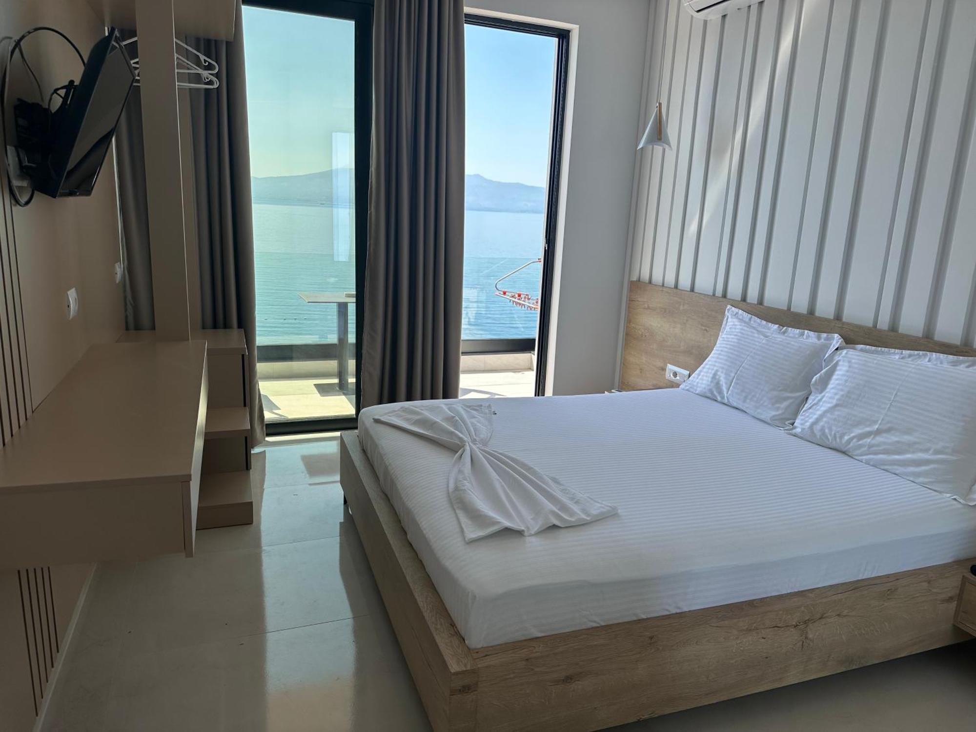 Villa Xhefri 2 Sarandë Eksteriør bilde